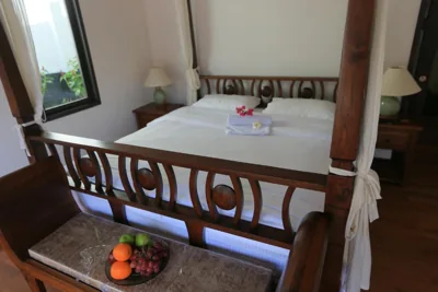 Naiharn Beach Villa – Photos 12